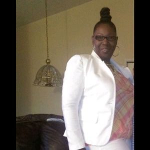 Meet your Posher, Carolyn